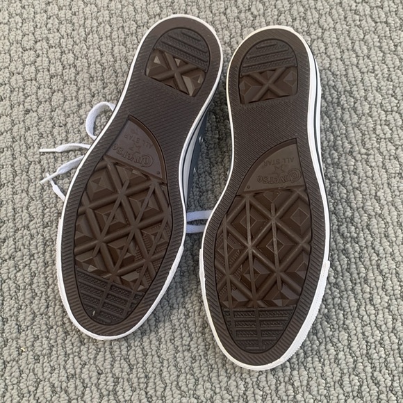 Converse Unisex Chuck Taylor All Star Madison Ox Mid High Canvas Sneaker - Picture 3 of 3